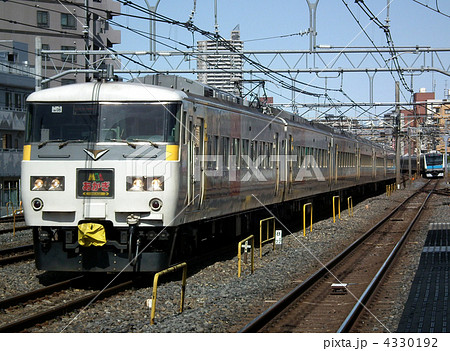 特急あかぎ　185系　南浦和駅 4330192