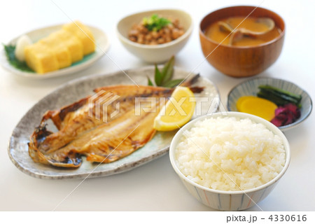朝食 4330616