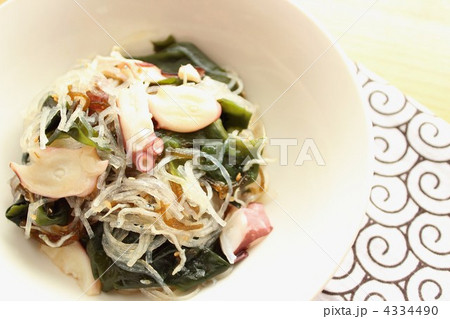 タコと春雨とワカメの酢の物 4334490