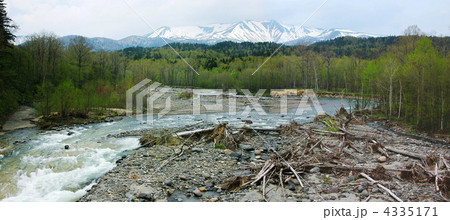 雪解けの石狩川 雪解けの石狩川 4335171