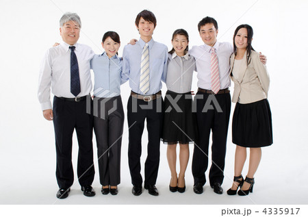 6人のビジネスチーム 4335917