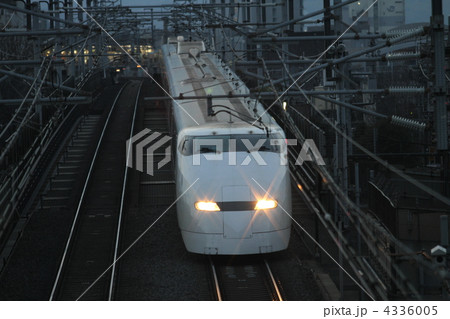 東海道新幹線３００系 4336005