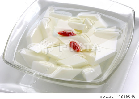 手作り杏仁豆腐 4336046