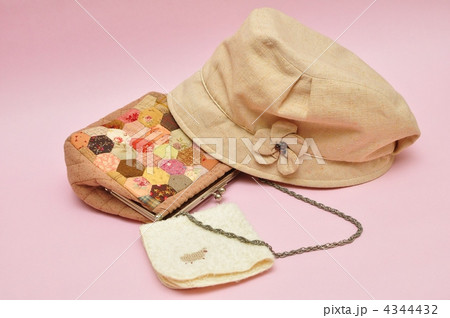 春のおでかけ 春のおでかけ 4344432