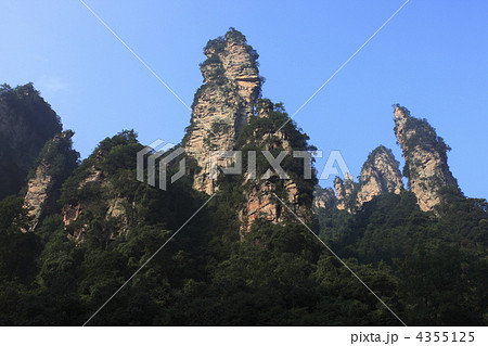 天子山自然保護区十里画廊の岩峰 天子山自然保護区十里画廊の岩峰 4355125