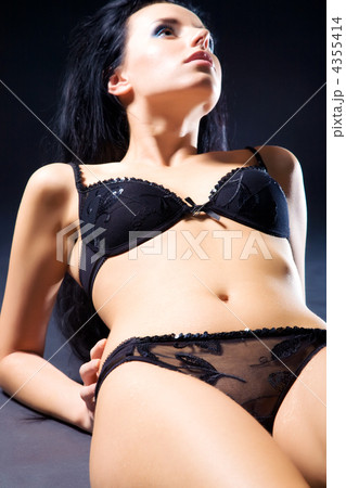 Sexy woman in lingerie 4355414