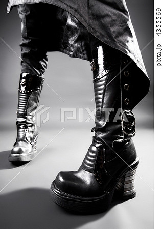 Goth heavy boots Goth heavy boots 4355569