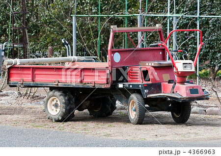 農業用運搬車の写真素材