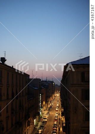 ミラノの朝 4367167