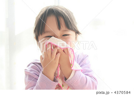 3 years old 3 years old 4370584