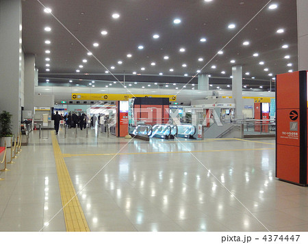 関西国際空港のロビー 関西国際空港のロビー 4374447