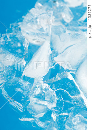 fresh cool ice cube 4383272