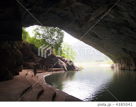 世界遺産　フォンニャ洞窟 4385041