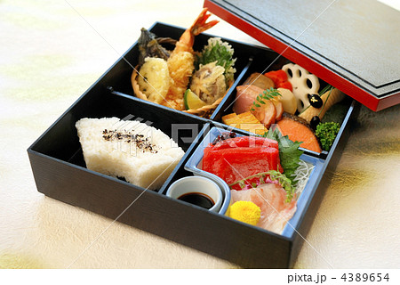 松花堂弁当 松花堂弁当 4389654