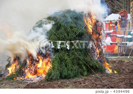 富蔵山「岩殿寺」（第十五番）奇祭火渡り 4394496