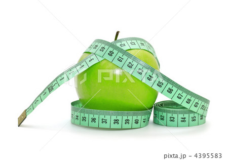 Green apple on white background Green apple on white background 4395583
