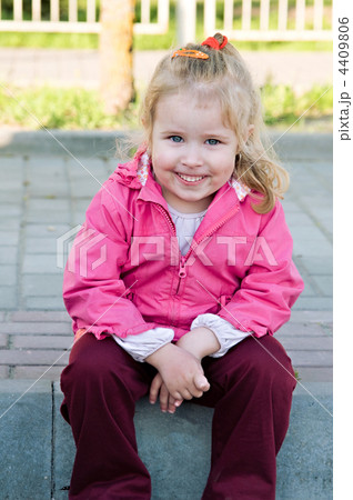 smiling of girl smiling of girl 4409806