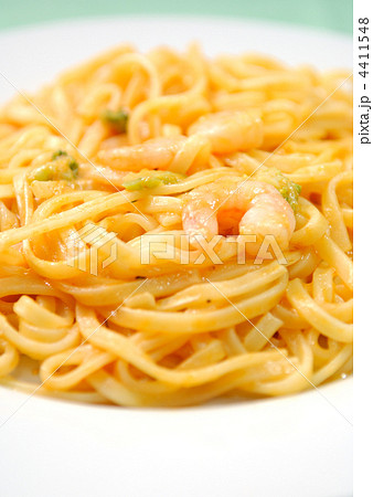 海老トマトクリームソースパスタ 海老トマトクリームソースパスタ 4411548