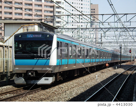 京浜東北線 E233系 川崎駅 京浜東北線 E233系 川崎駅 4413030