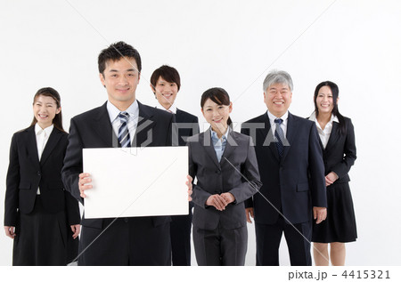 スーツを着た6人のビジネスチーム 4415321