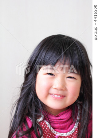 女の子の表情(笑顔) 女の子の表情(笑顔) 4416500