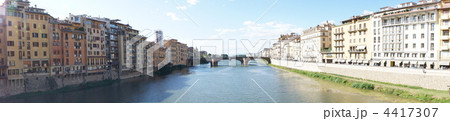 ベッキオ橋より 4417307