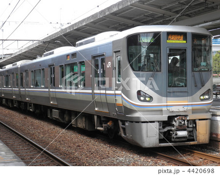 宝塚線225系 4420698