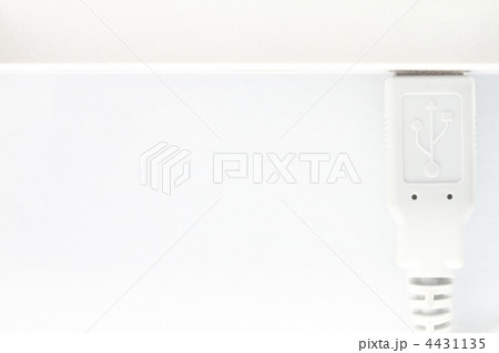 USBコネクタ接続 4431135