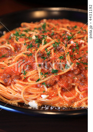 スパゲッティ・ボロネーゼ 4431192