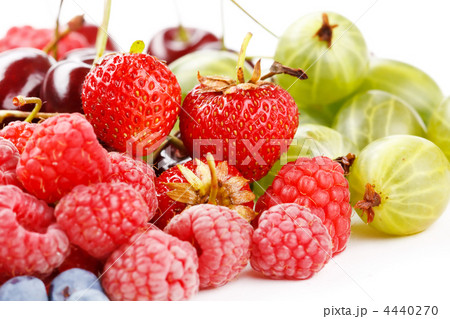 different kinds of berries 4440270