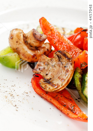 Grilled vegetables 4457048