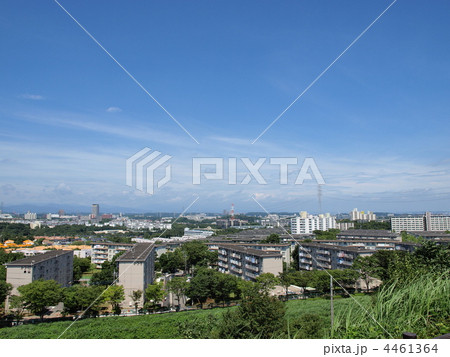 防人・見返りの峠からの多摩ニュータウン「永山団地」の眺め 4461364