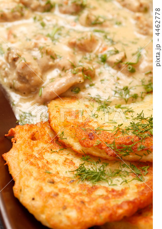 potato pancakes 4462778
