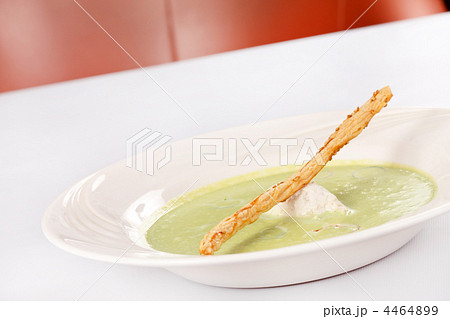 spinach soup spinach soup 4464899