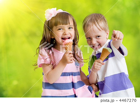 Children with icecream cone outdoor in hot summer day 4467270