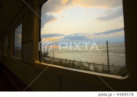 北斗星の夜明けの車窓 4469578