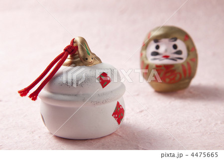 金の蛇と金のだるま 4475665