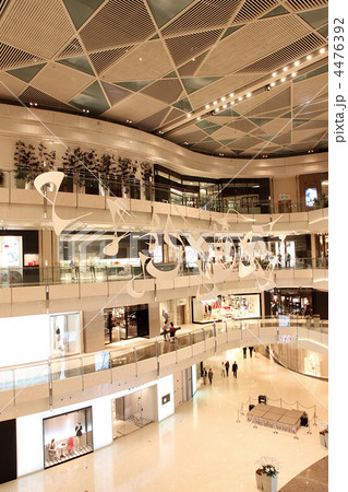 ショッピングモール 4476392