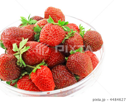 A heap of fresh strawberries in glass bowl 4484627
