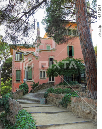 Guell Park, Barcelona, Spain. 4485093