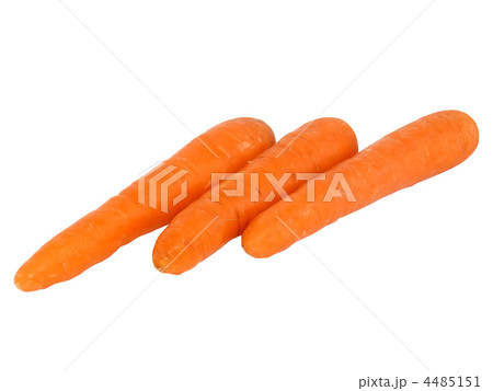 Fresh carrot on white.Isolated. 4485151
