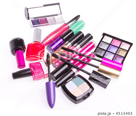 set of cosmetic products 4513403
