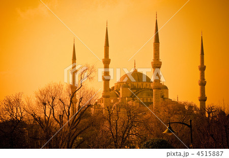 Blue Mosque at sunset, Istanbul 4515887