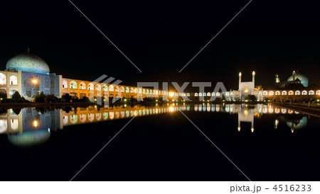 Imam Square at night, Isfahan, Iran 4516233