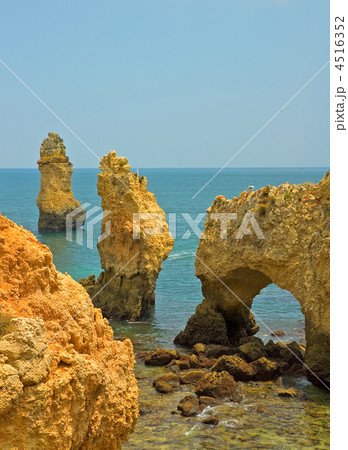 Coastline of Algarve, Portugal 4516352