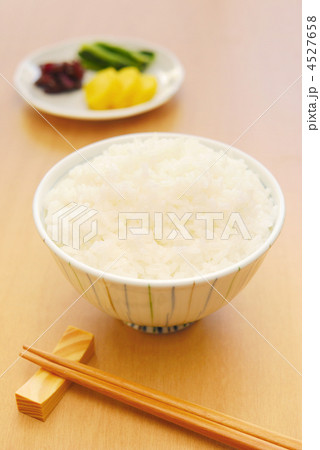 ごはんと漬物 ごはんと漬物 4527658