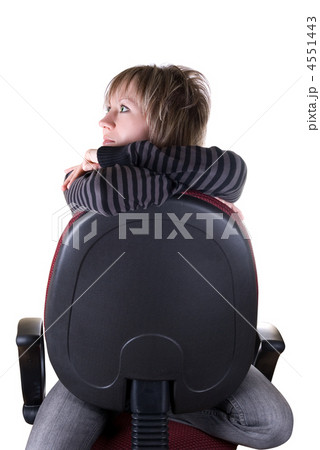 Girl at chair 4551443