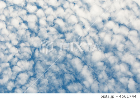 cloudy sky background 4561744