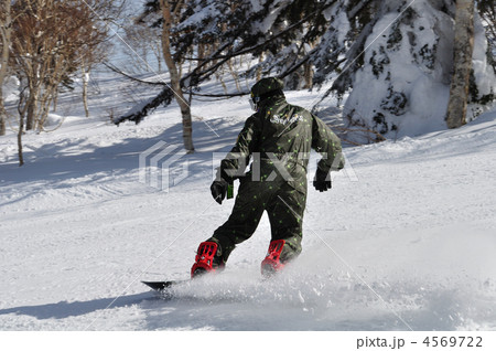 快晴の雪山 4569722