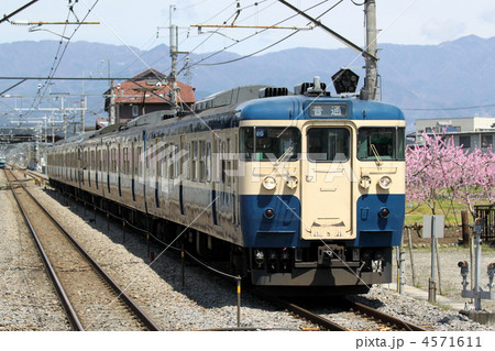 JR115系電車　M6編成 4571611